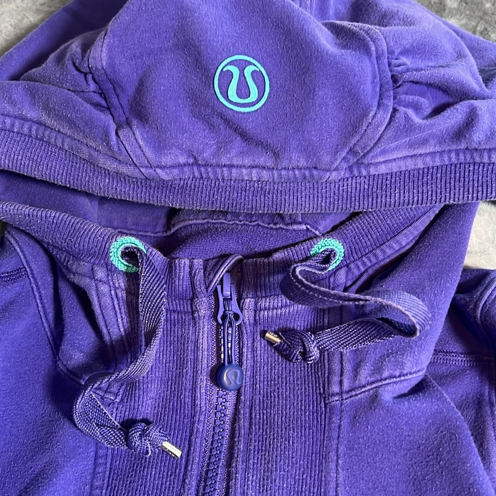 Lululemon Distressed Full Zip Hoodie, Thumb Holes, approximate size 8 - Picture 6 of 16